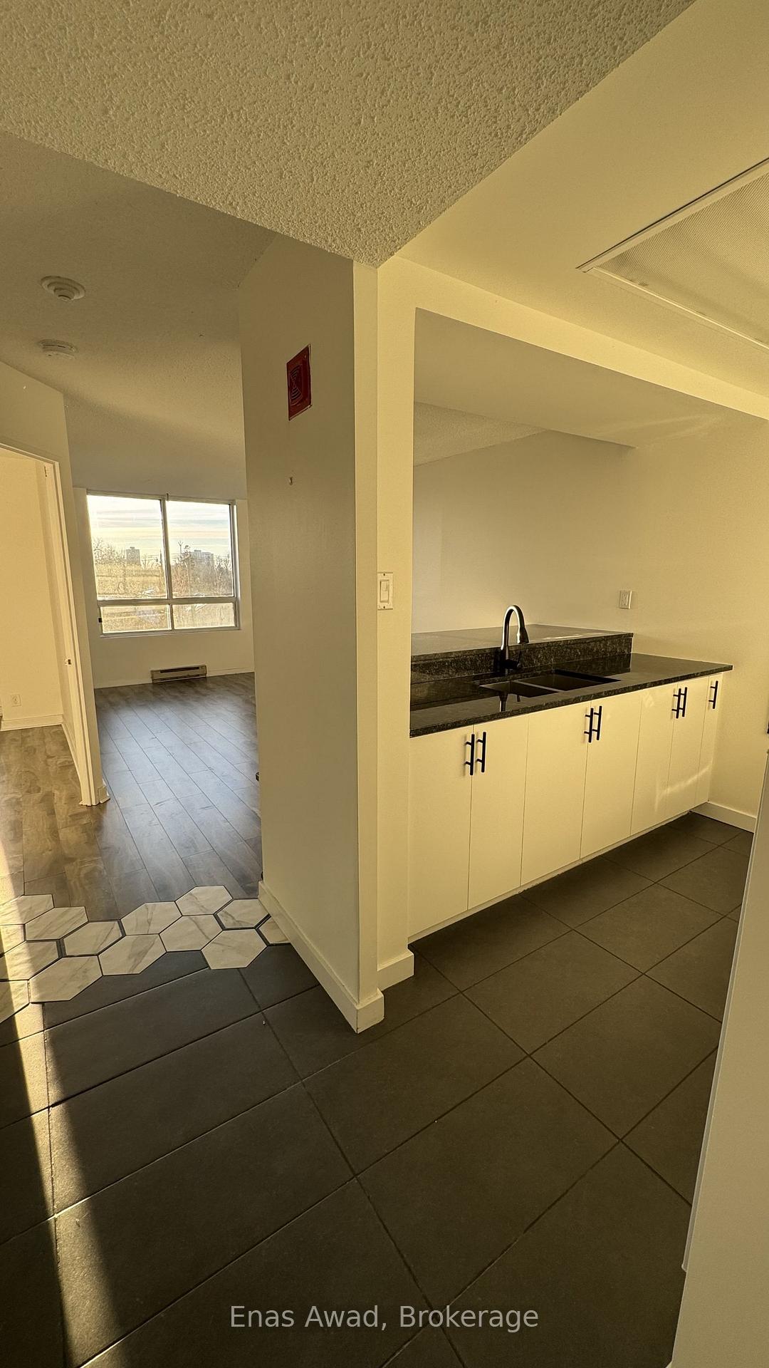 Photo 6 of Unit 409, 35 Holland Avenue, Ottawa, Ottawa West — HOMEH