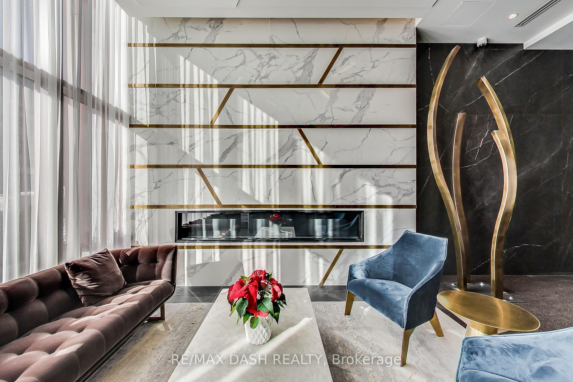 Photo 7 of Unit 501, 151 Avenue Road, Toronto, The Annex — HOMEH