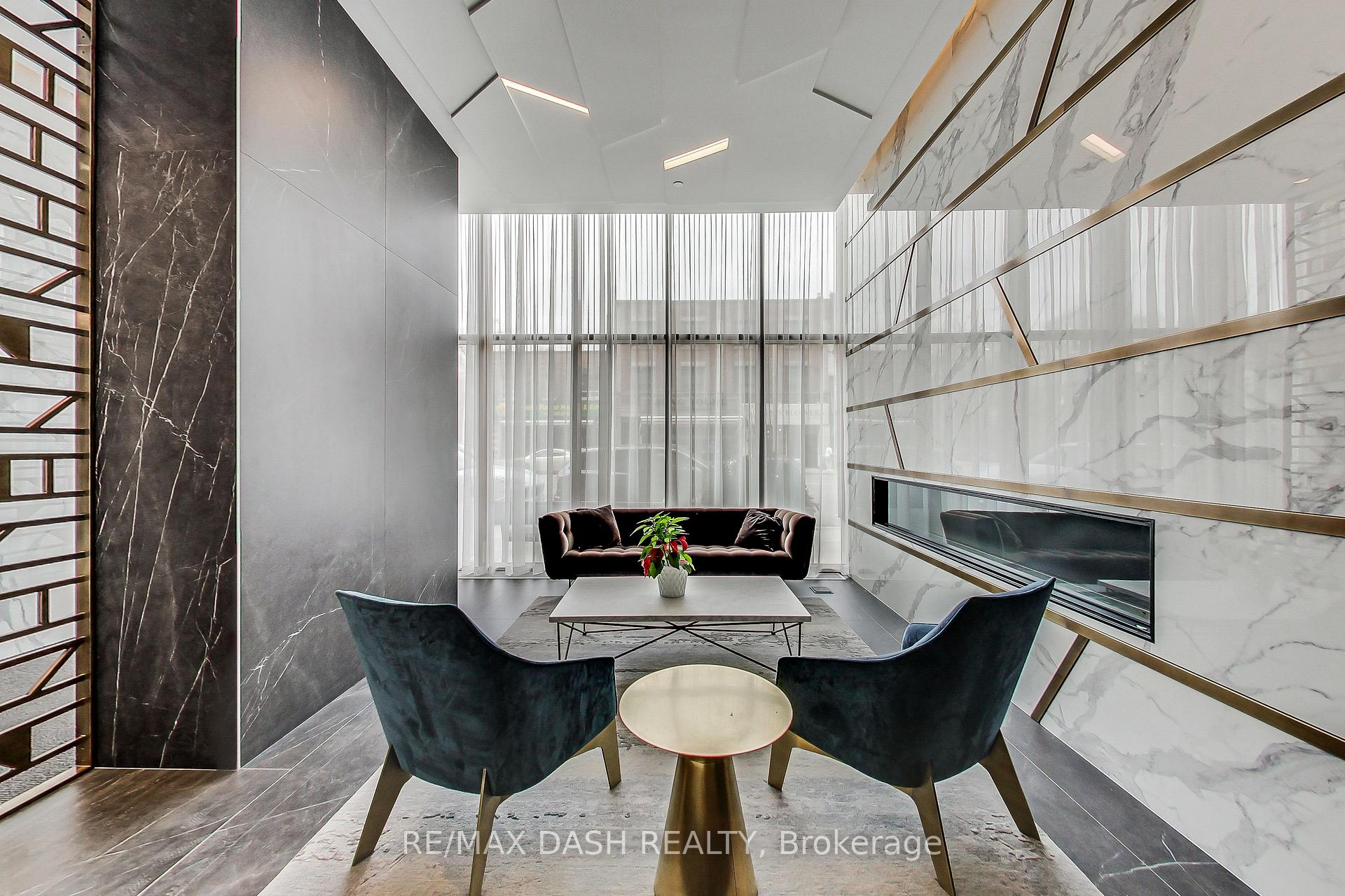 Photo 6 of Unit 501, 151 Avenue Road, Toronto, The Annex — HOMEH
