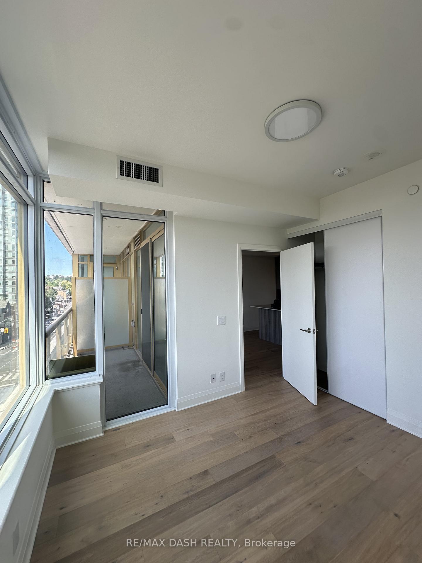 Photo 19 of Unit 501, 151 Avenue Road, Toronto, The Annex — HOMEH
