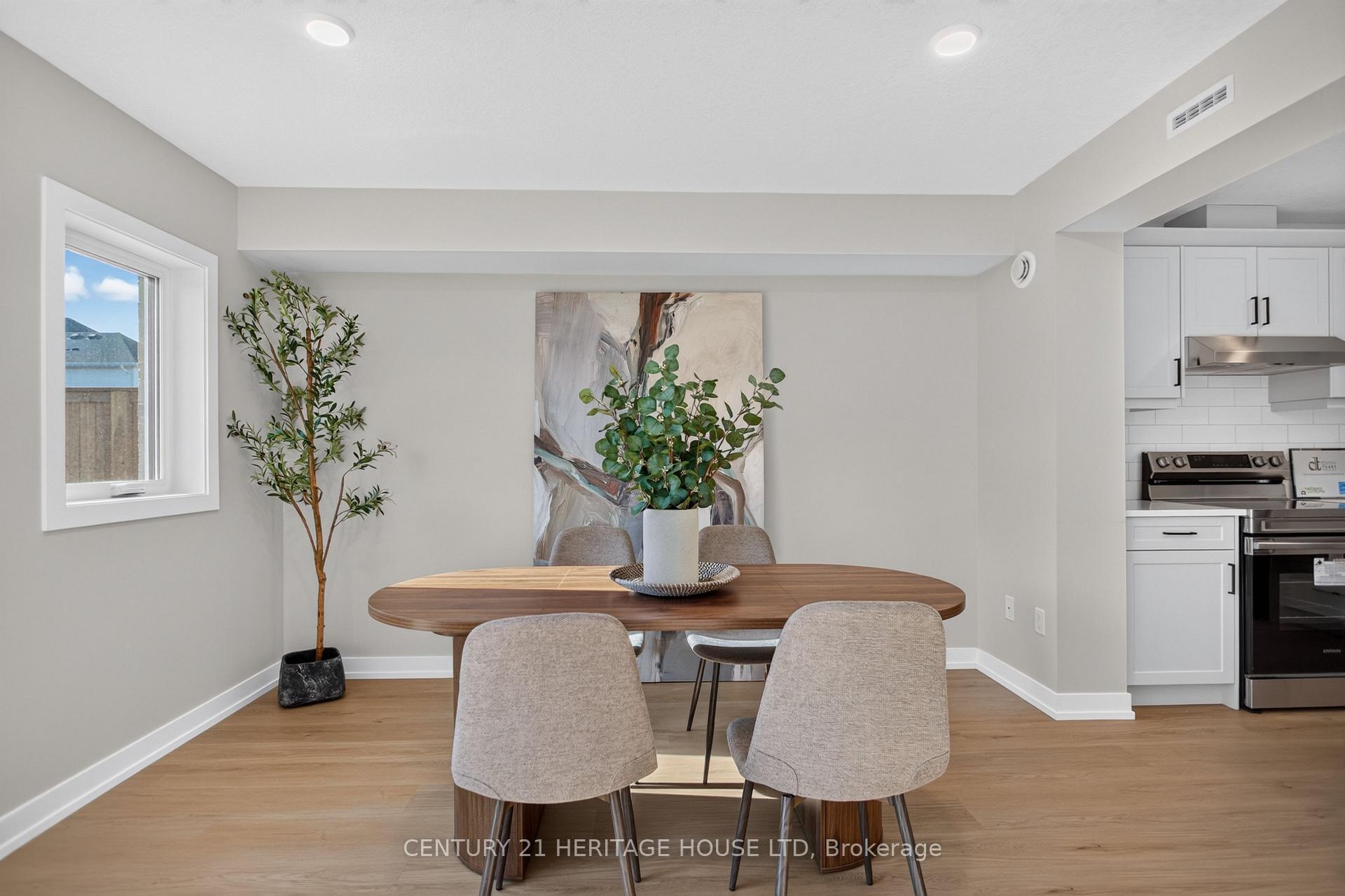 Photo 19 of 25 Kiln Lane E, St. Thomas — HOMEH