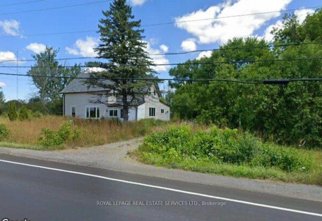 Photo 2 of 21062 Loyalist Parkway, Prince Edward County, Ameliasburg Ward — HOMEH