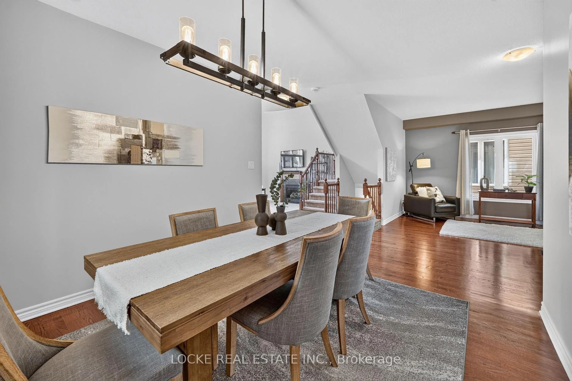 Photo 12 of 196 Felicity Crescent, Ottawa, Mer Bleue/Bradley Estates/Anderson Park — HOMEH
