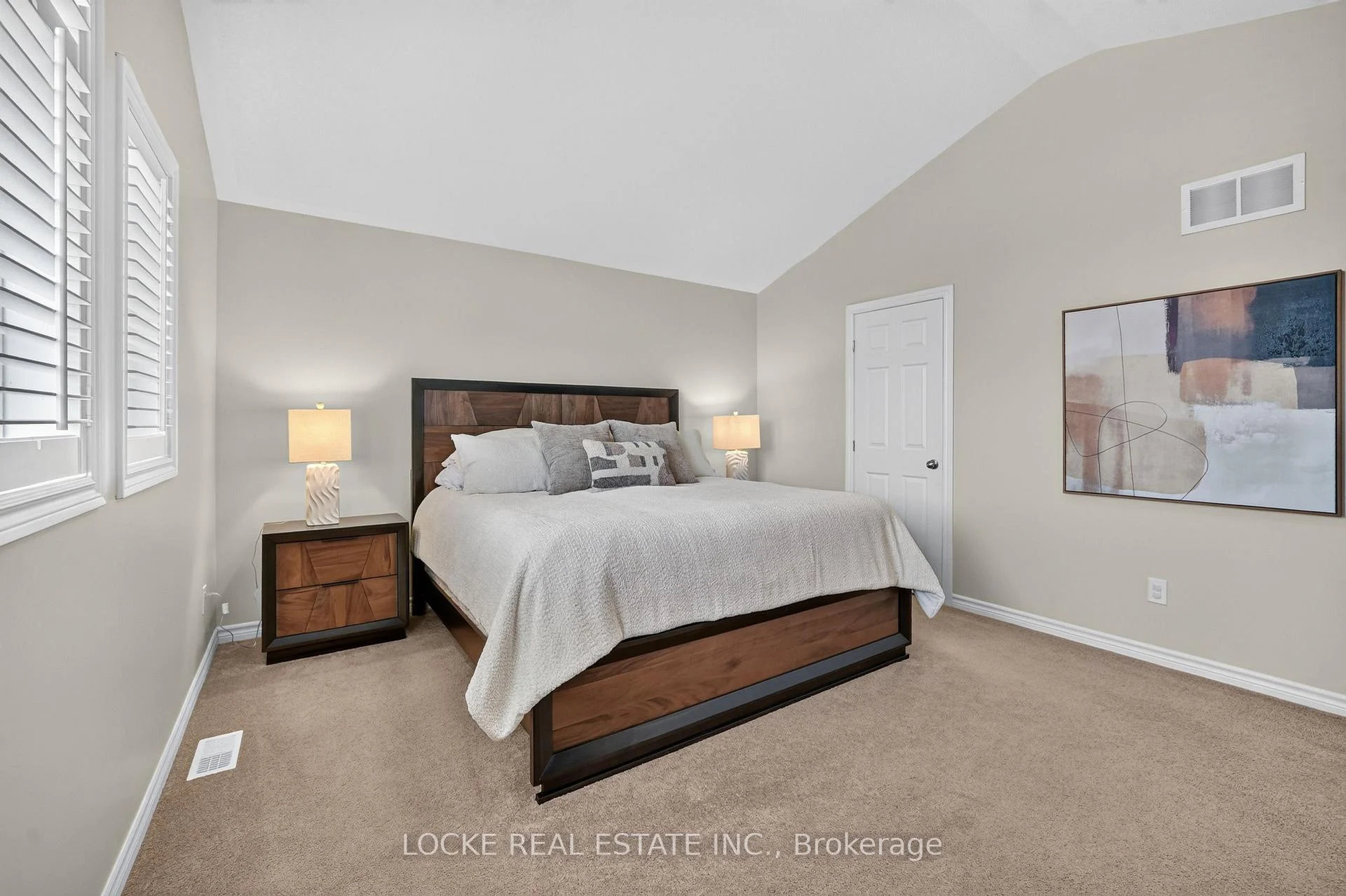 Photo 40 of 196 Felicity Crescent, Ottawa, Mer Bleue/Bradley Estates/Anderson Park — HOMEH