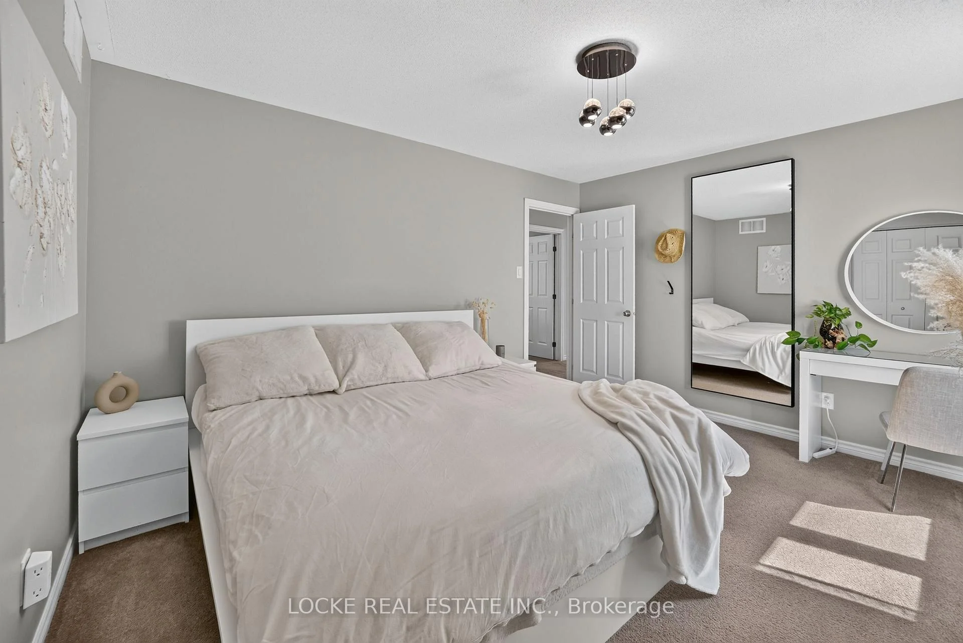 Photo 58 of 196 Felicity Crescent, Ottawa, Mer Bleue/Bradley Estates/Anderson Park — HOMEH
