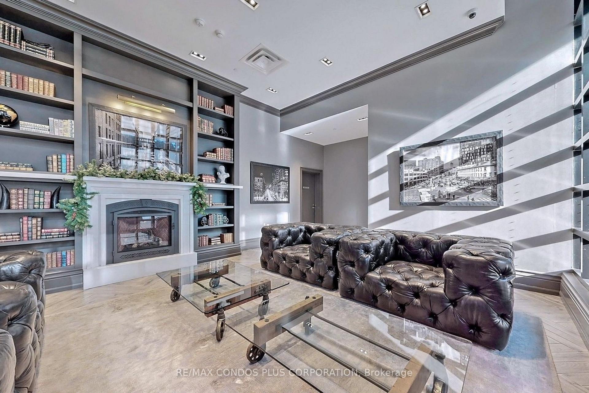 Photo 5 of Unit 908, 608 Richmond Street W, Toronto, Waterfront Communities — HOMEH
