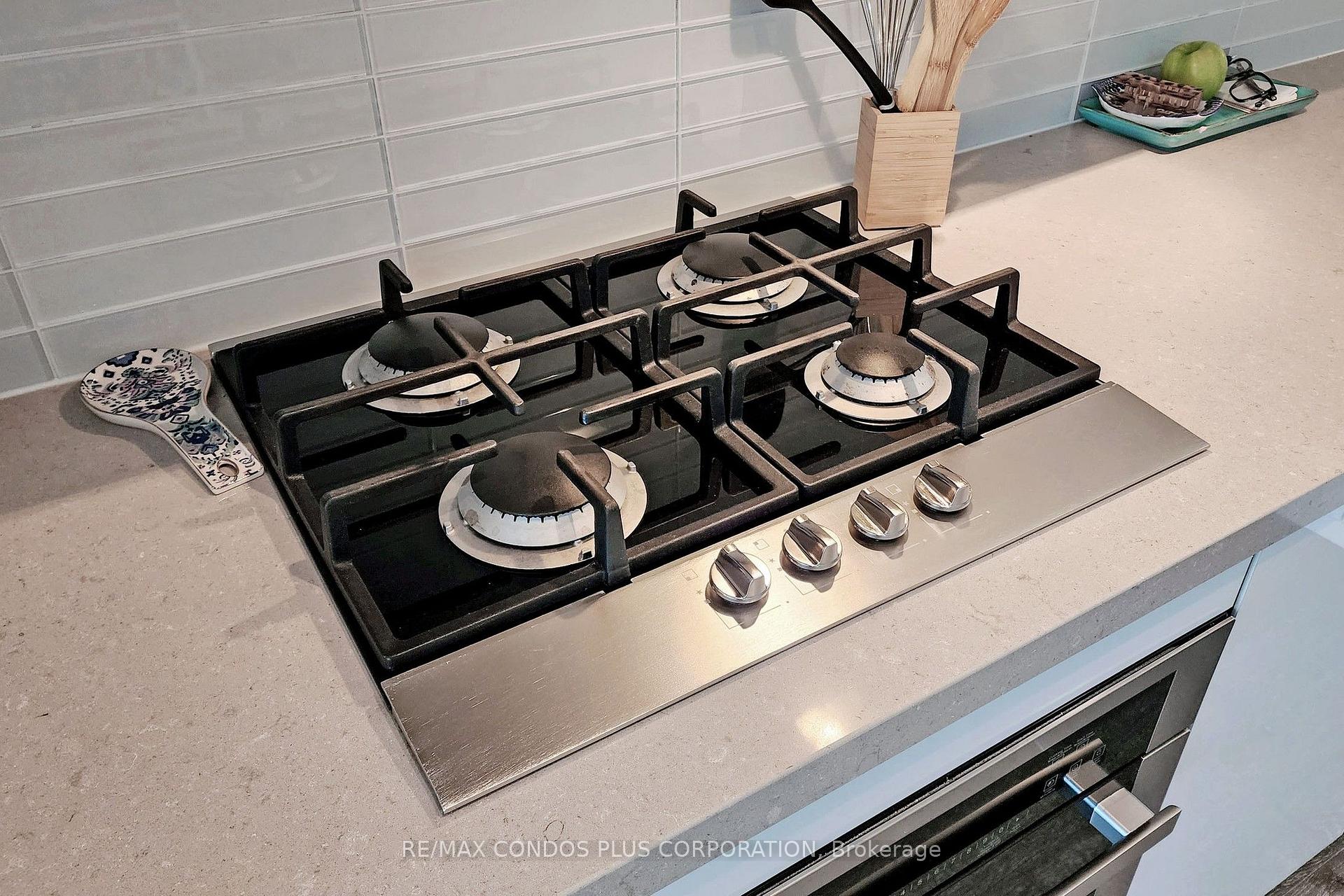 Photo 16 of Unit 908, 608 Richmond Street W, Toronto, Waterfront Communities — HOMEH