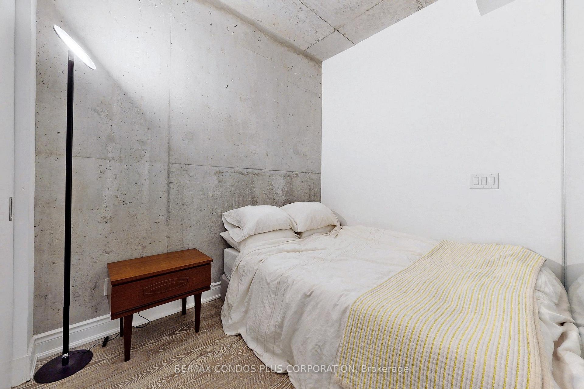 Photo 20 of Unit 908, 608 Richmond Street W, Toronto, Waterfront Communities — HOMEH