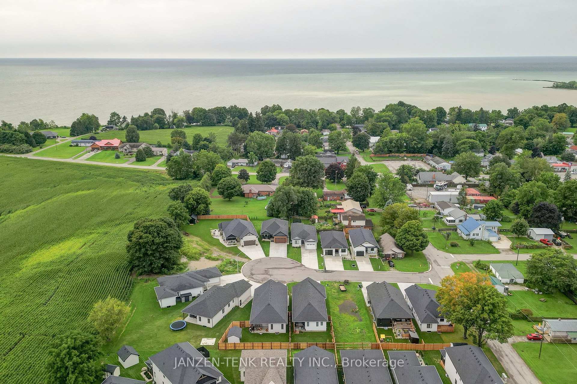 Photo 7 of 16 Charles Court, Bayham, Port Burwell — HOMEH