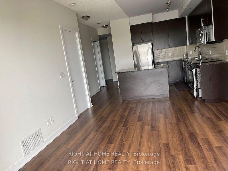 Photo 11 of Unit 1305, 60 Berwick Avenue, Toronto, Yonge-Eglinton — HOMEH