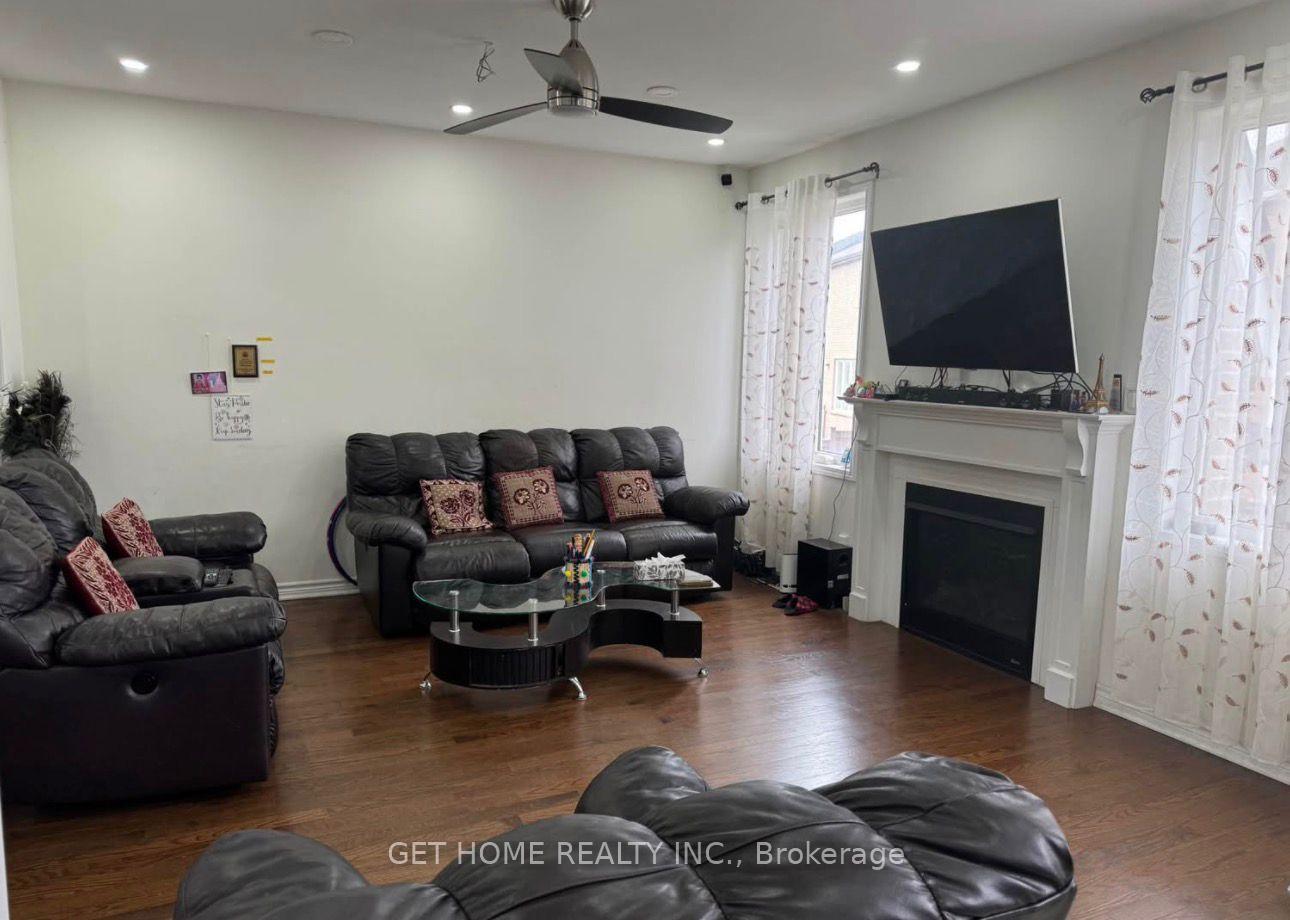 Photo 7 of 1450 Farmstead Drive, Milton, Ford — HOMEH