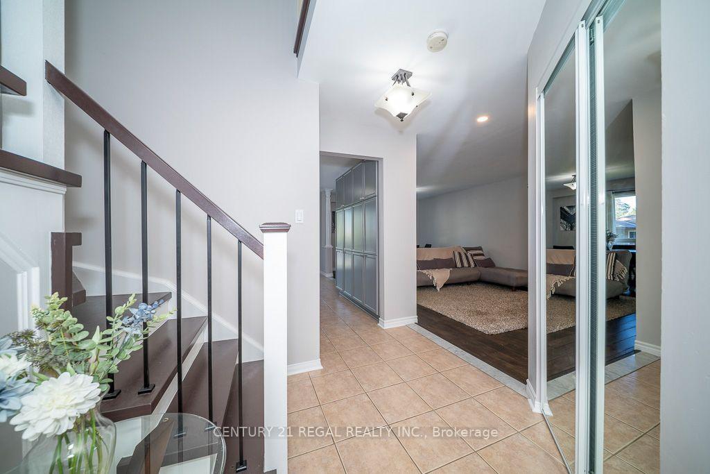 Photo 7 of 1218 Monica Cook Place, Pickering, Bay Ridges — HOMEH