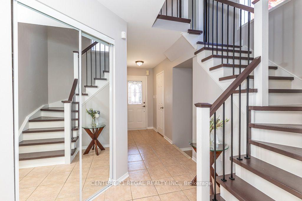 Photo 8 of 1218 Monica Cook Place, Pickering, Bay Ridges — HOMEH