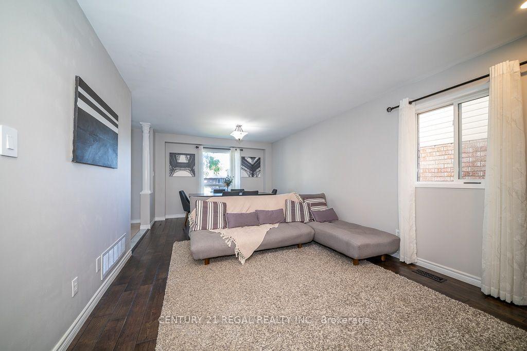 Photo 9 of 1218 Monica Cook Place, Pickering, Bay Ridges — HOMEH