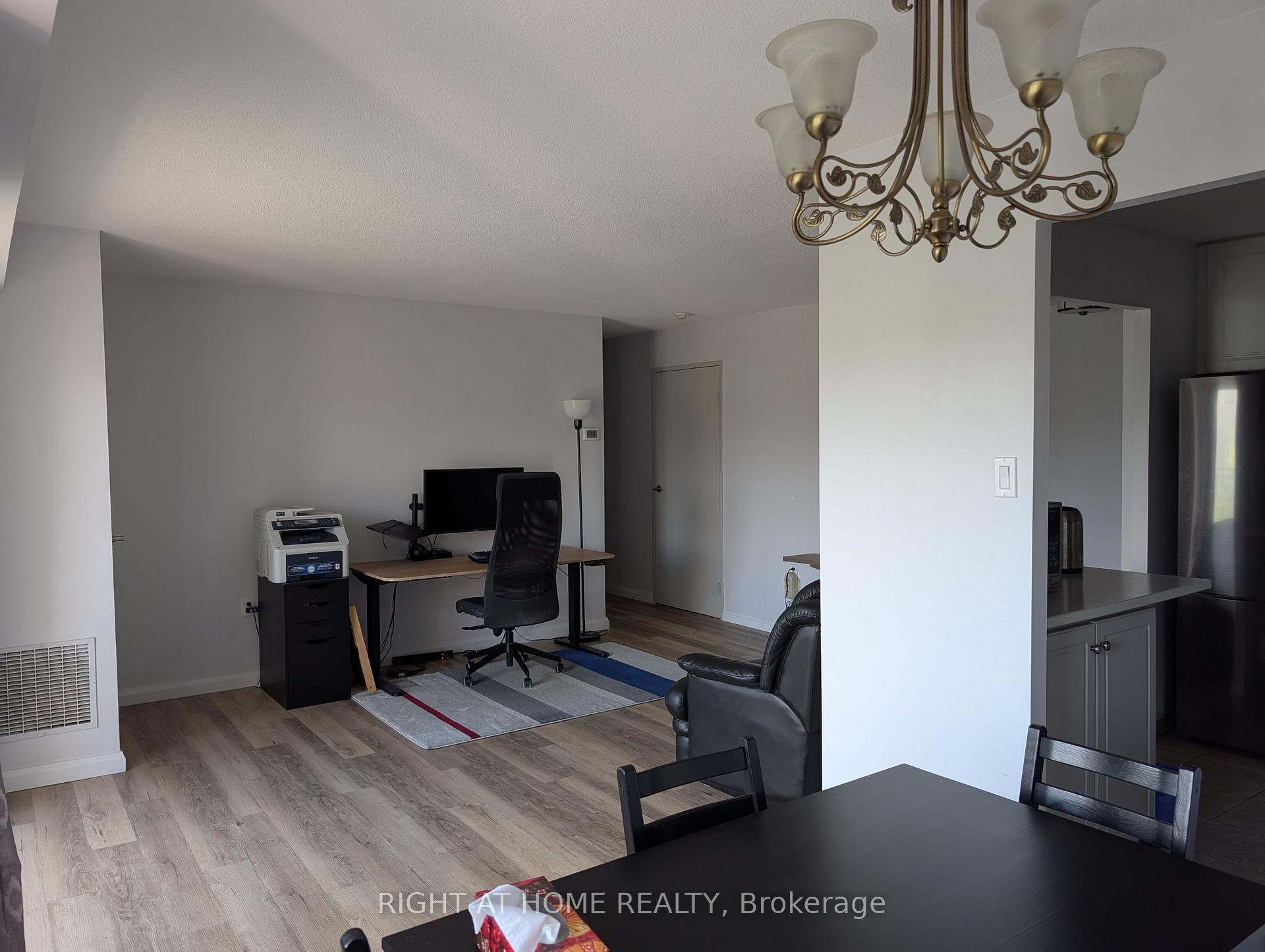 Photo 5 of Unit 408, 860 Commissioners Road E, London, South H — HOMEH