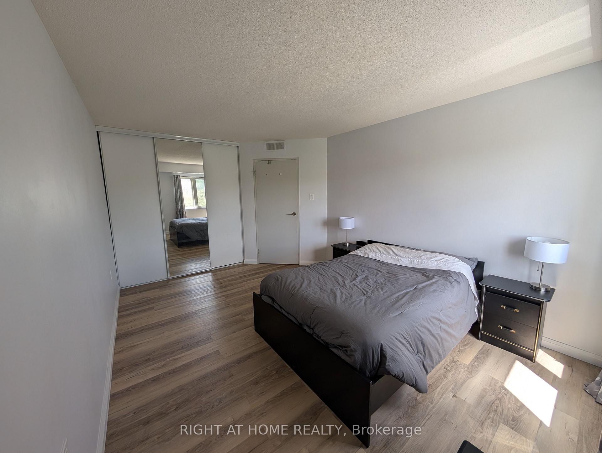 Photo 9 of Unit 408, 860 Commissioners Road E, London, South H — HOMEH