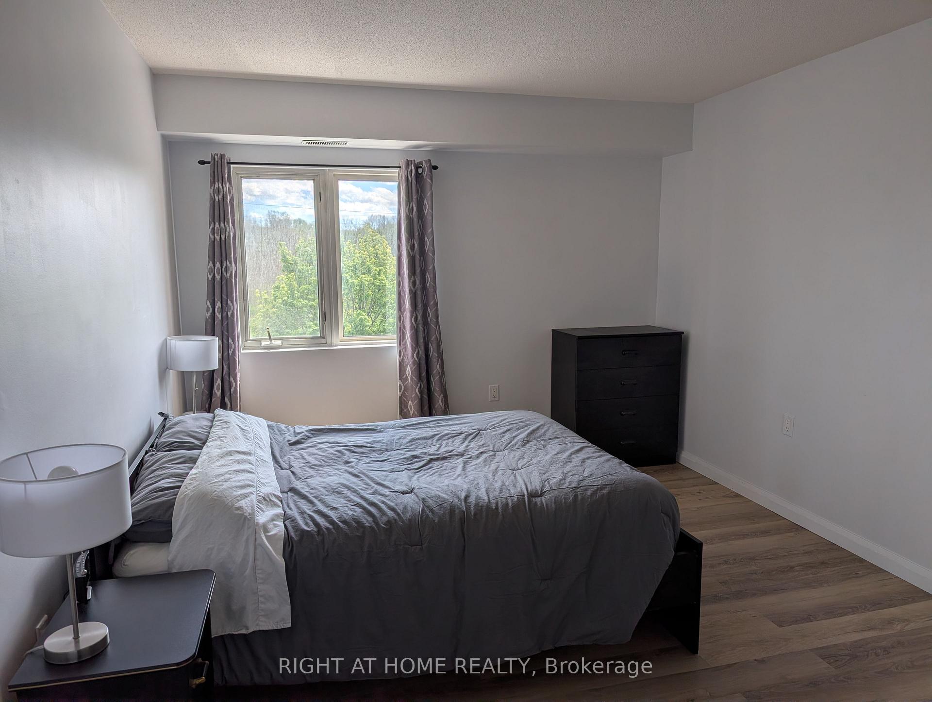 Photo 10 of Unit 408, 860 Commissioners Road E, London, South H — HOMEH