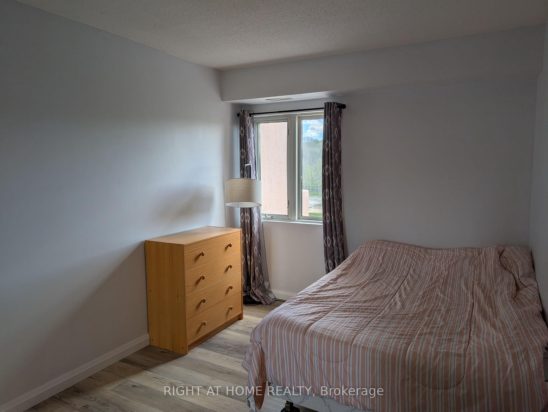 Photo 11 of Unit 408, 860 Commissioners Road E, London, South H — HOMEH