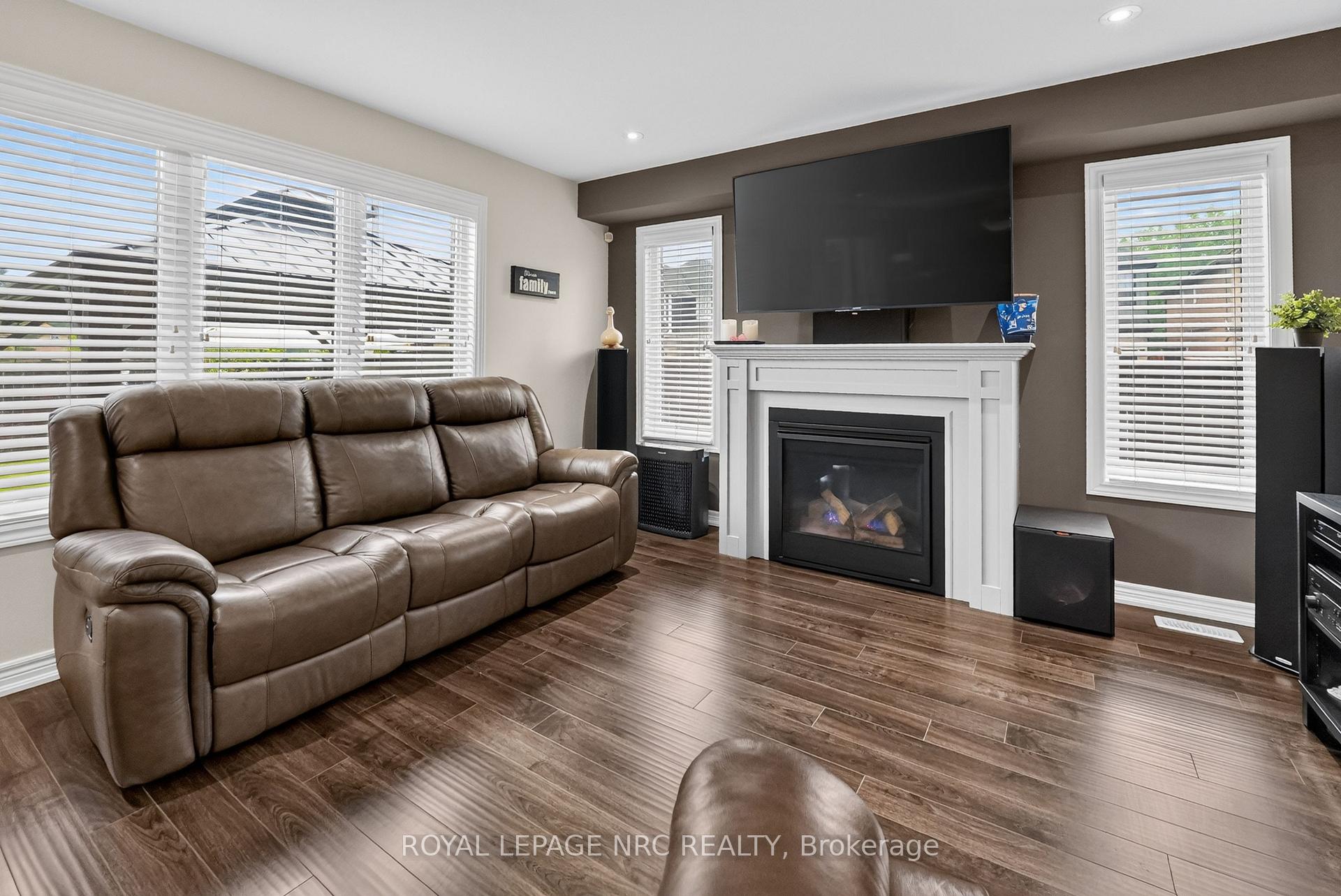 Photo 7 of 7794 Clendenning Street, Niagara Falls, Oldfield — HOMEH