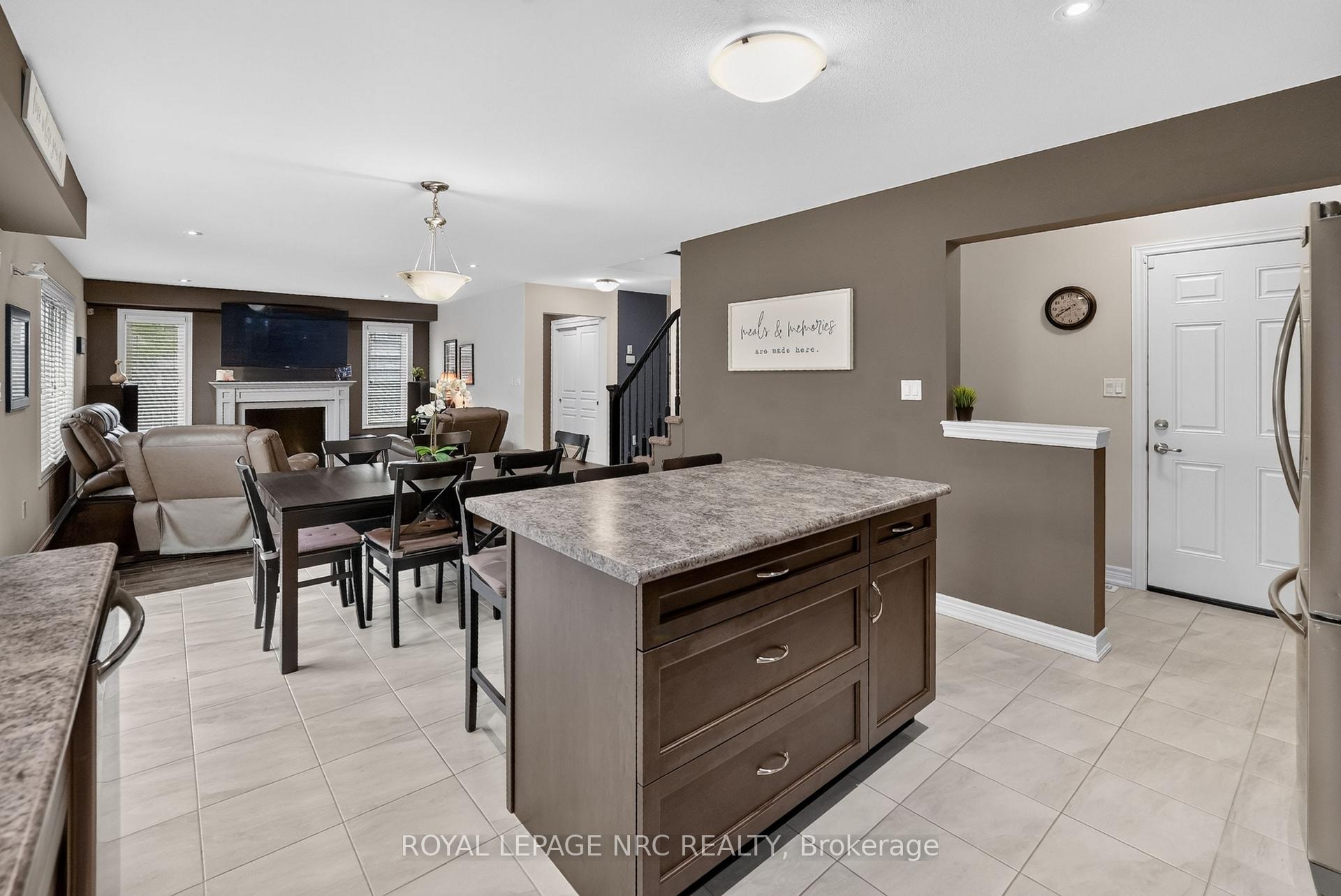 Photo 12 of 7794 Clendenning Street, Niagara Falls, Oldfield — HOMEH