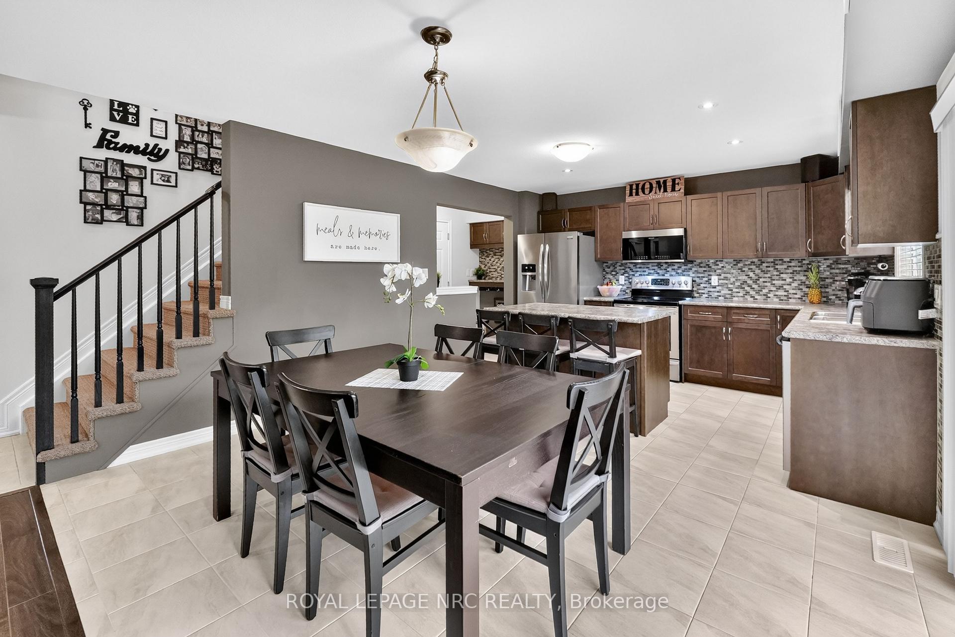 Photo 13 of 7794 Clendenning Street, Niagara Falls, Oldfield — HOMEH