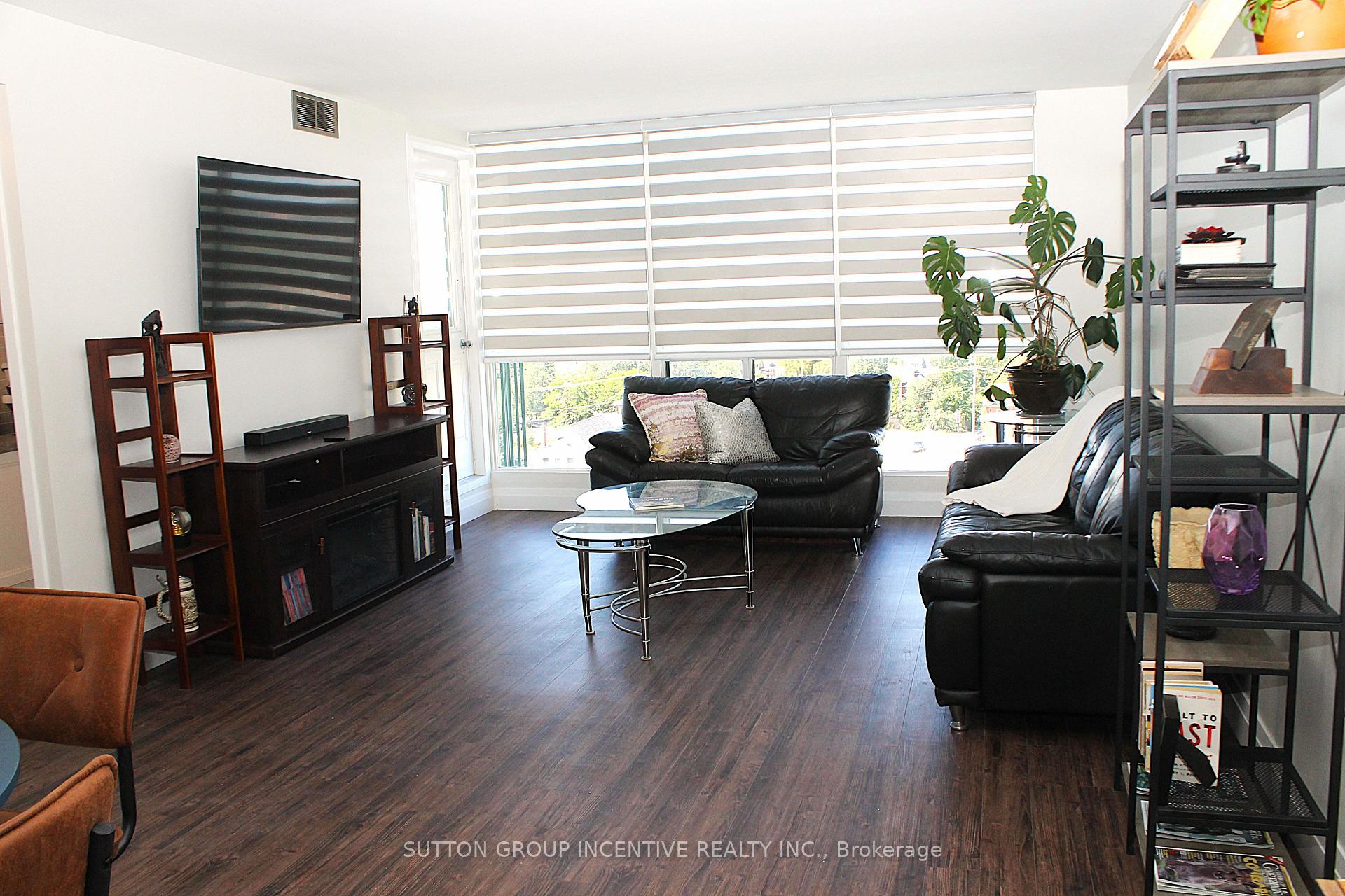 Photo 5 of Unit 708, 65 Ellen Street, Barrie, City Centre — HOMEH
