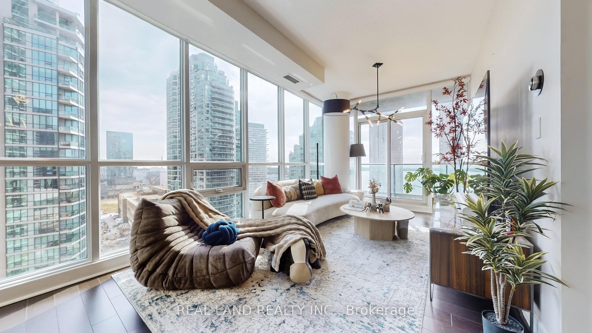 Photo 6 of Unit 1908, 33 Bay Street, Toronto, Waterfront Communities — HOMEH