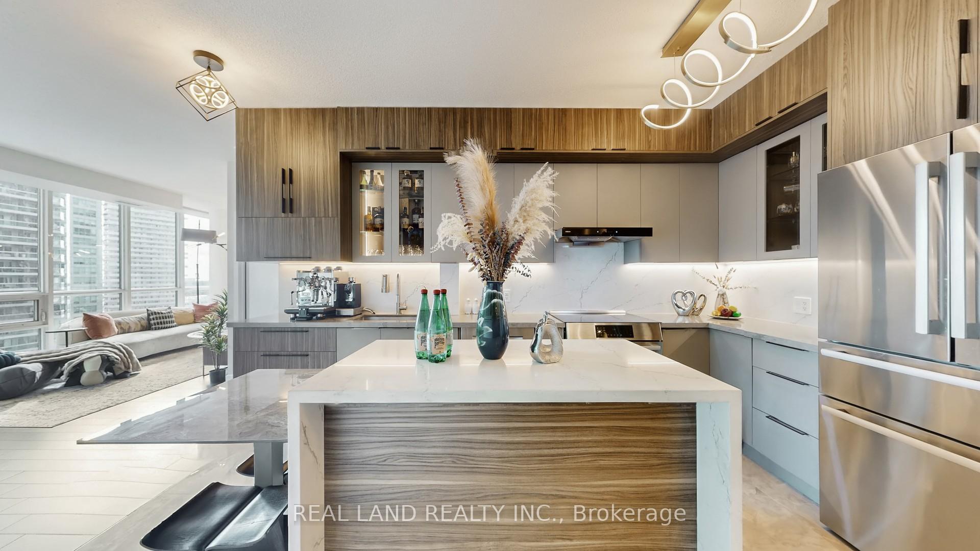 Photo 14 of Unit 1908, 33 Bay Street, Toronto, Waterfront Communities — HOMEH