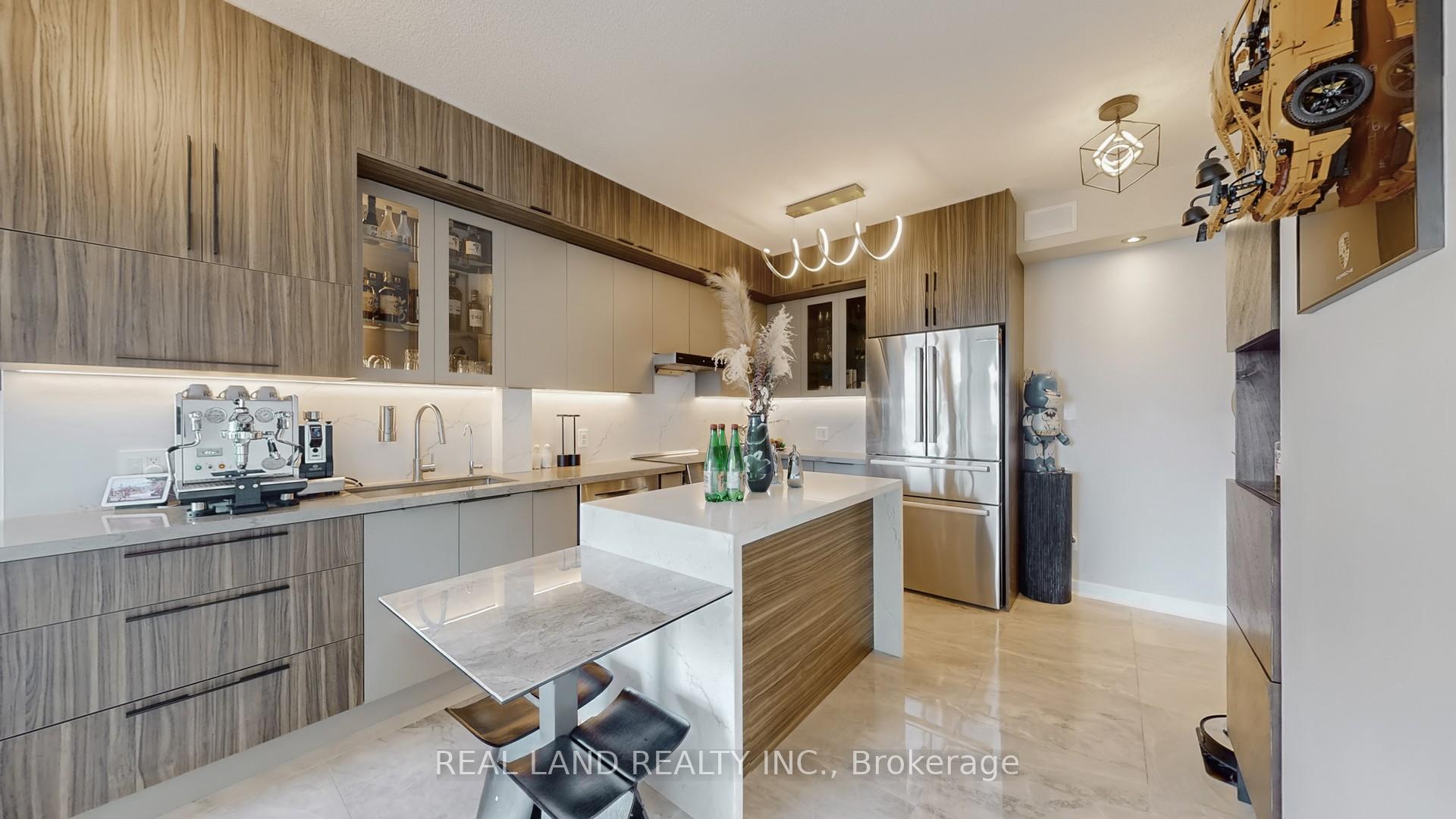 Photo 15 of Unit 1908, 33 Bay Street, Toronto, Waterfront Communities — HOMEH