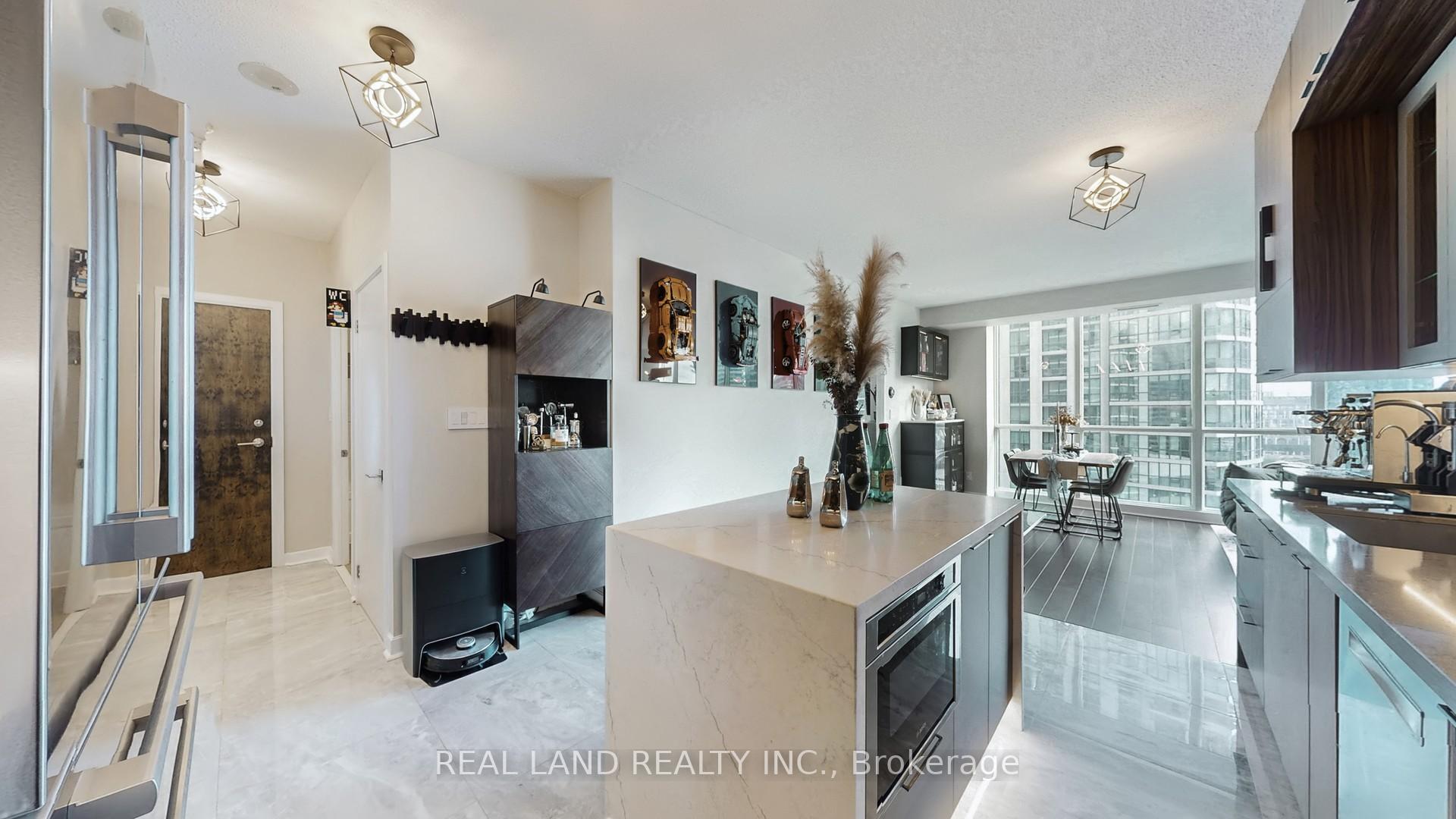 Photo 16 of Unit 1908, 33 Bay Street, Toronto, Waterfront Communities — HOMEH