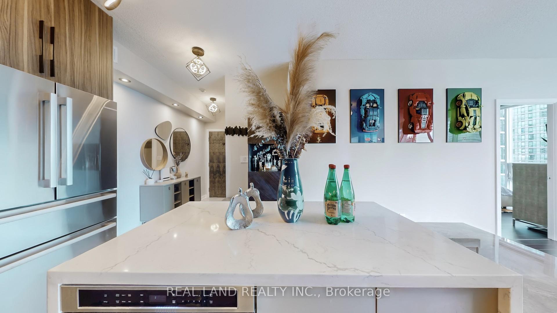 Photo 17 of Unit 1908, 33 Bay Street, Toronto, Waterfront Communities — HOMEH