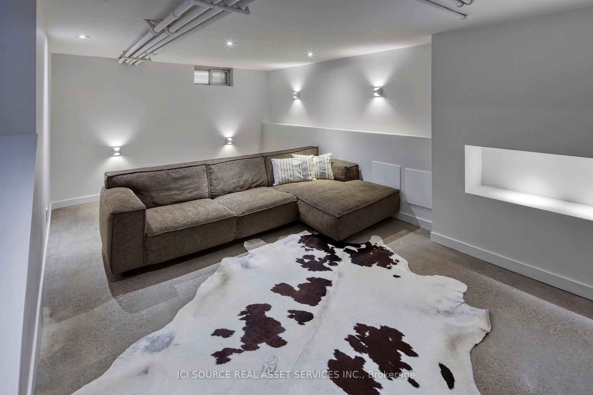 Photo 30 of 70 Crescent Road, Toronto, Rosedale-Moore Park — HOMEH