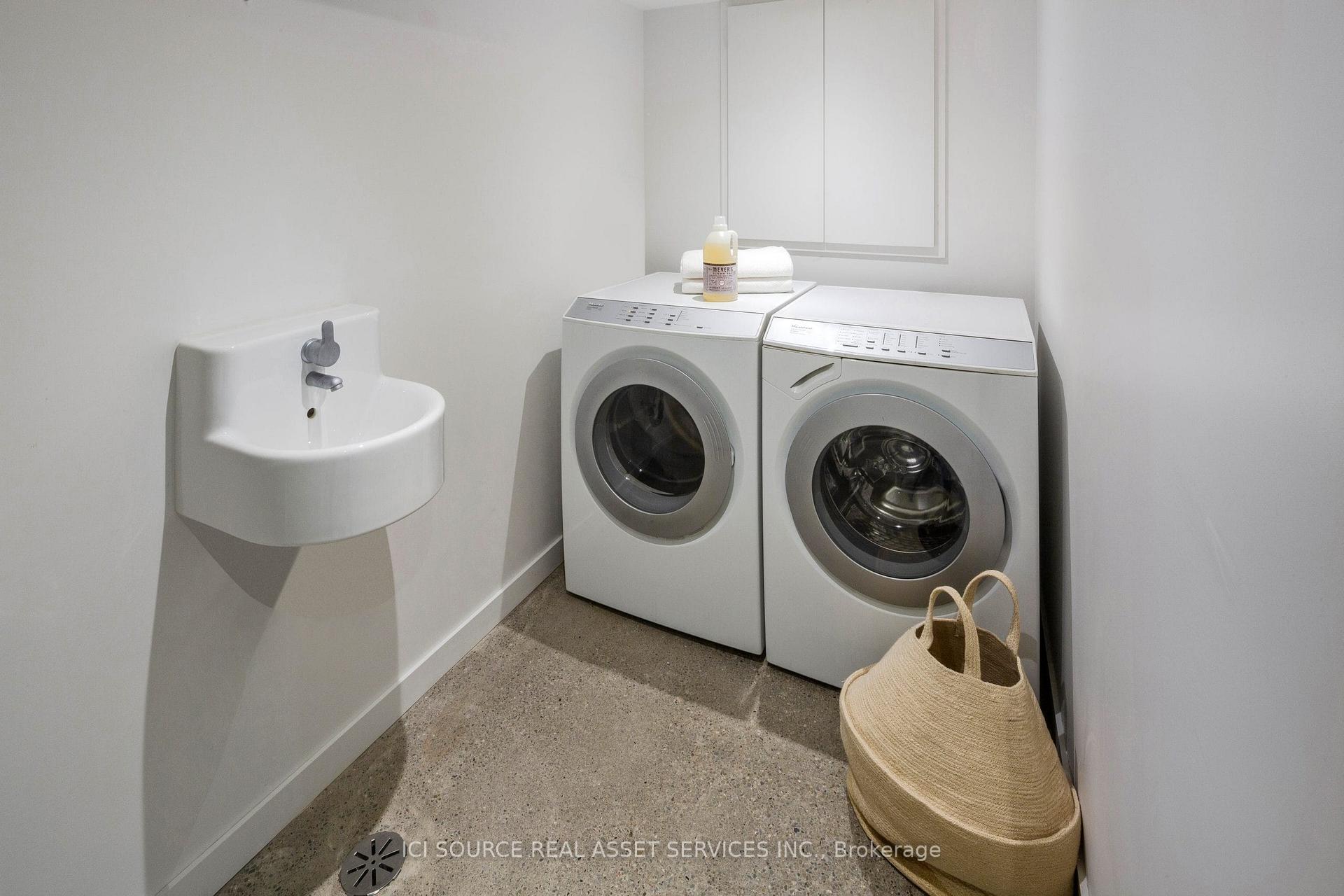 Photo 32 of 70 Crescent Road, Toronto, Rosedale-Moore Park — HOMEH