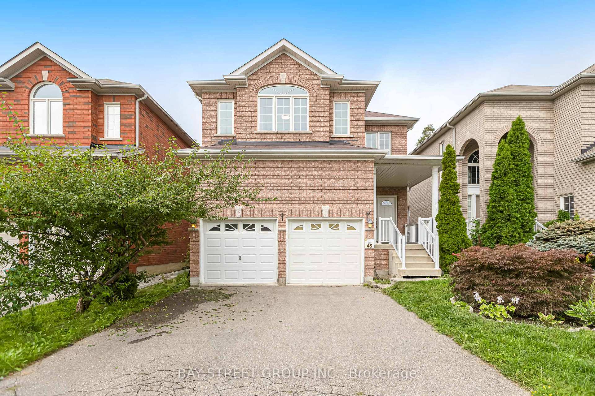 Photo of 45 Old Orchard Crescent