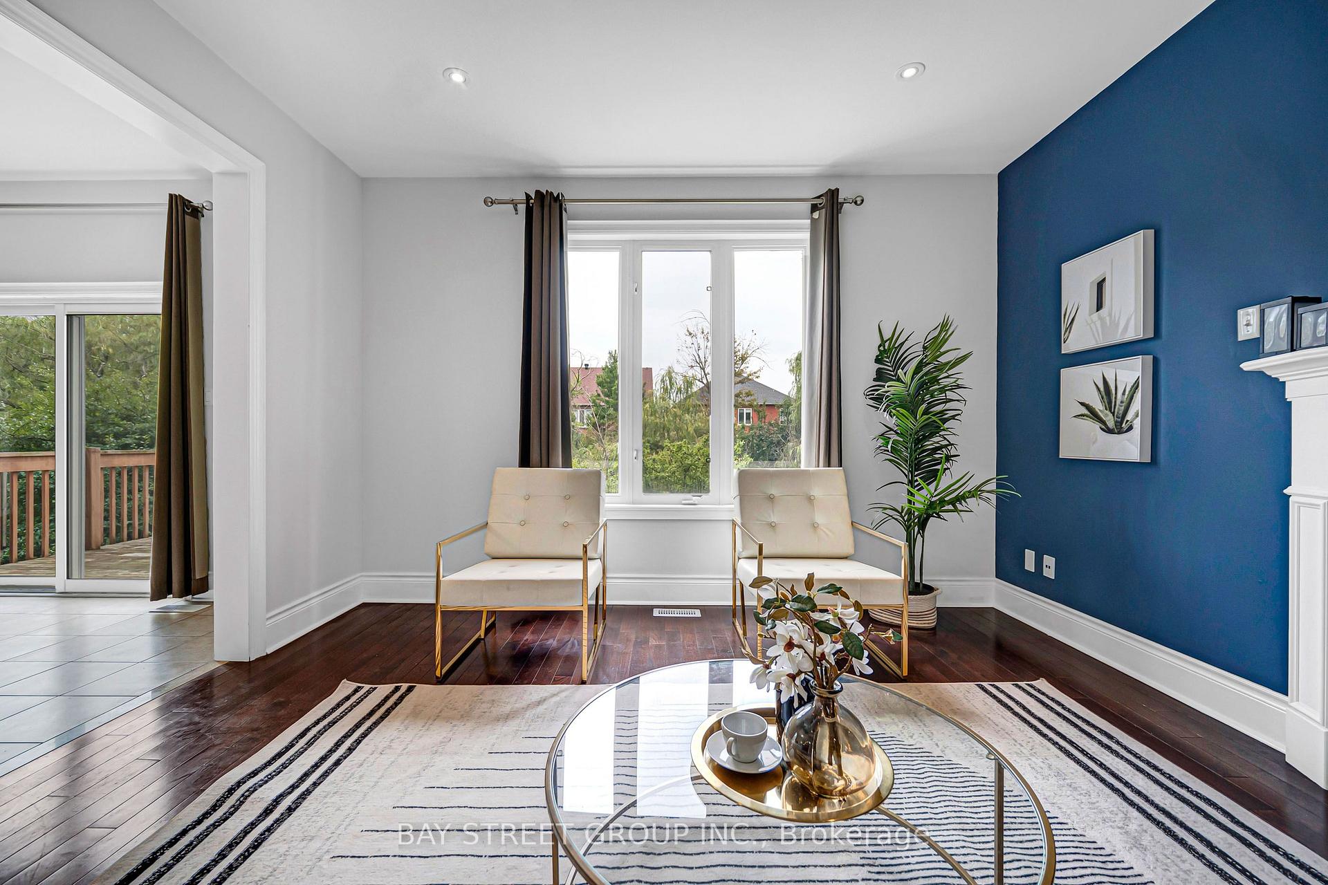 Photo 22 of 45 Old Orchard Crescent, Richmond Hill, Rouge Woods — HOMEH