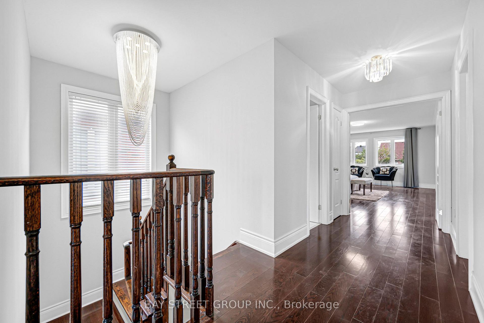 Photo 27 of 45 Old Orchard Crescent, Richmond Hill, Rouge Woods — HOMEH