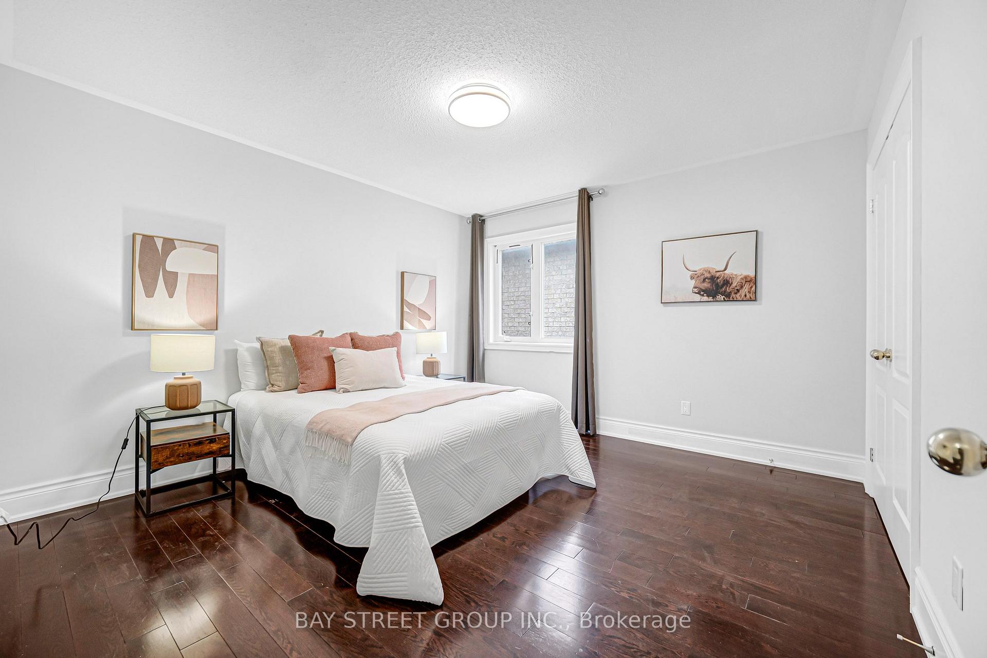 Photo 36 of 45 Old Orchard Crescent, Richmond Hill, Rouge Woods — HOMEH