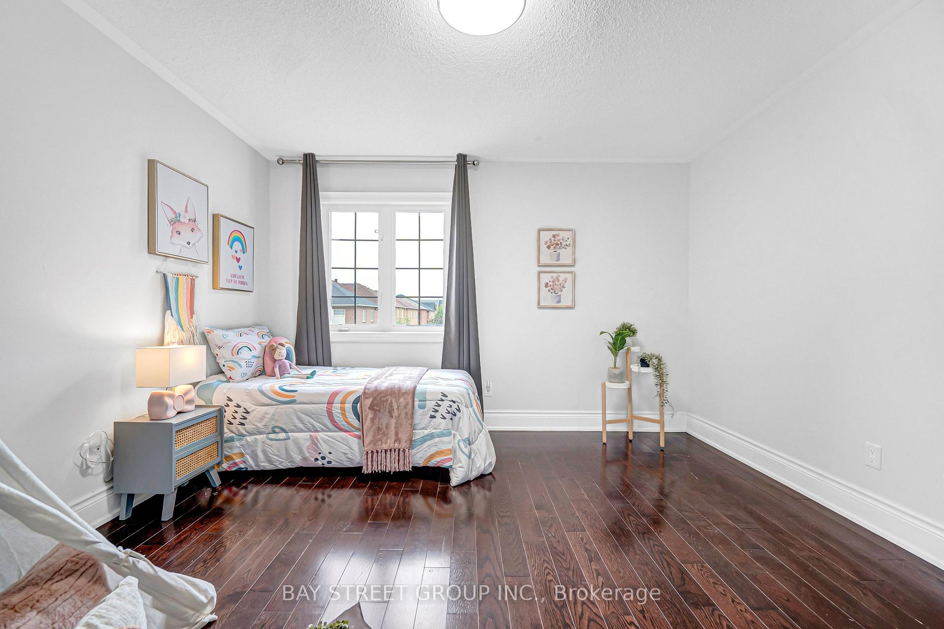 Photo 39 of 45 Old Orchard Crescent, Richmond Hill, Rouge Woods — HOMEH