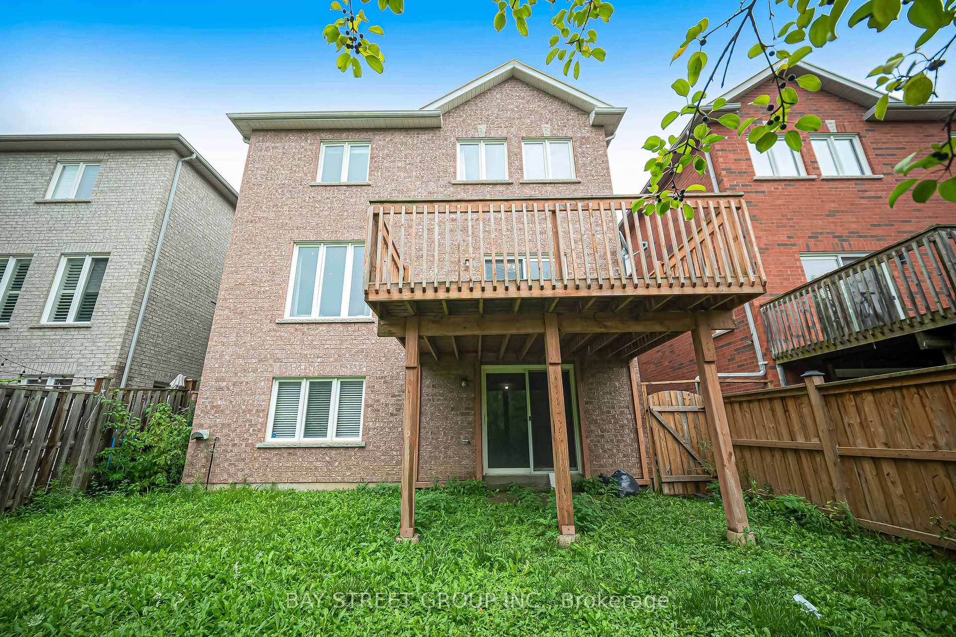 Photo 46 of 45 Old Orchard Crescent, Richmond Hill, Rouge Woods — HOMEH