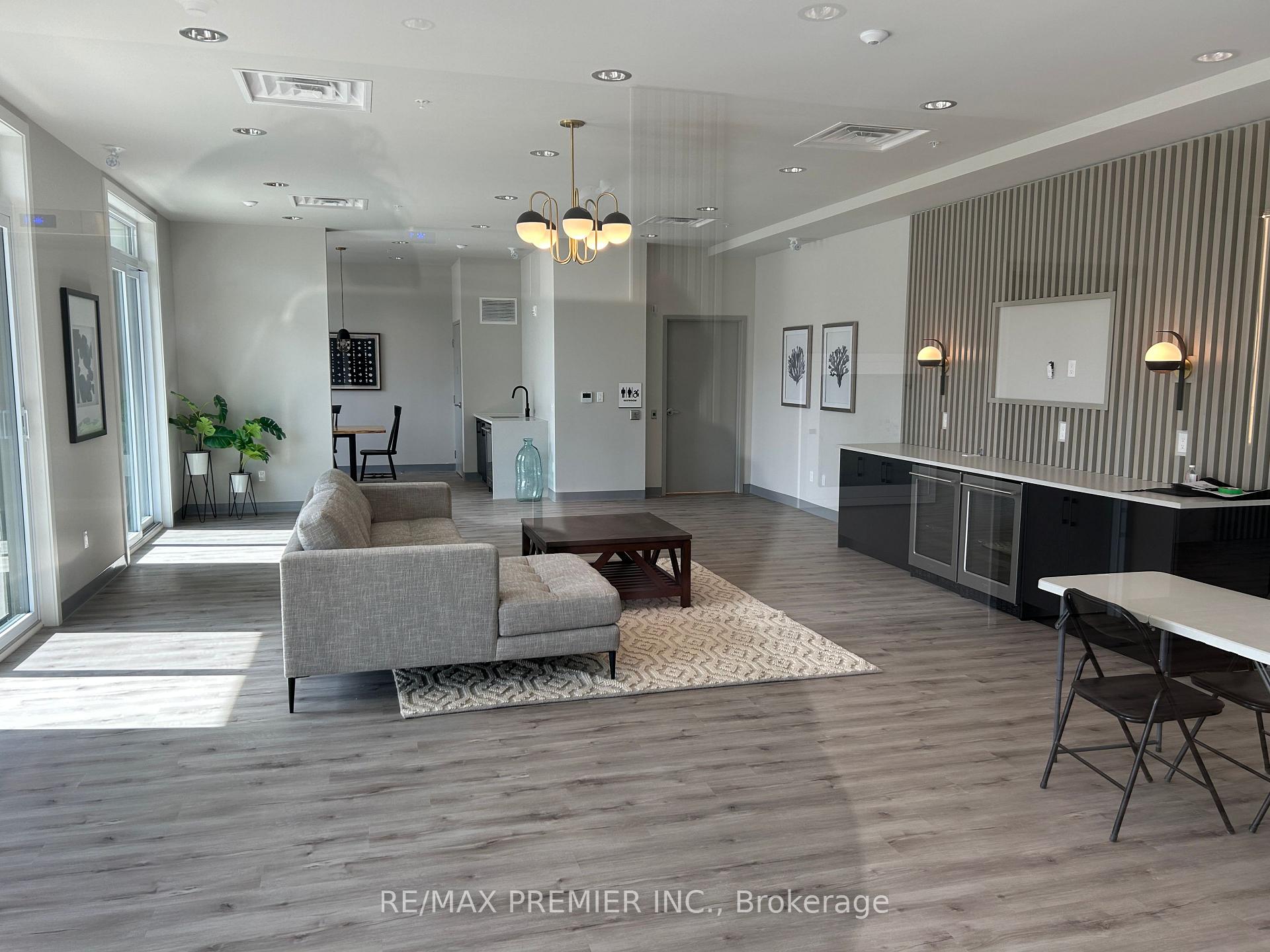 Photo 2 of Unit 504, 107 Roger Street, Waterloo, Uptown Waterloo/North Ward — HOMEH