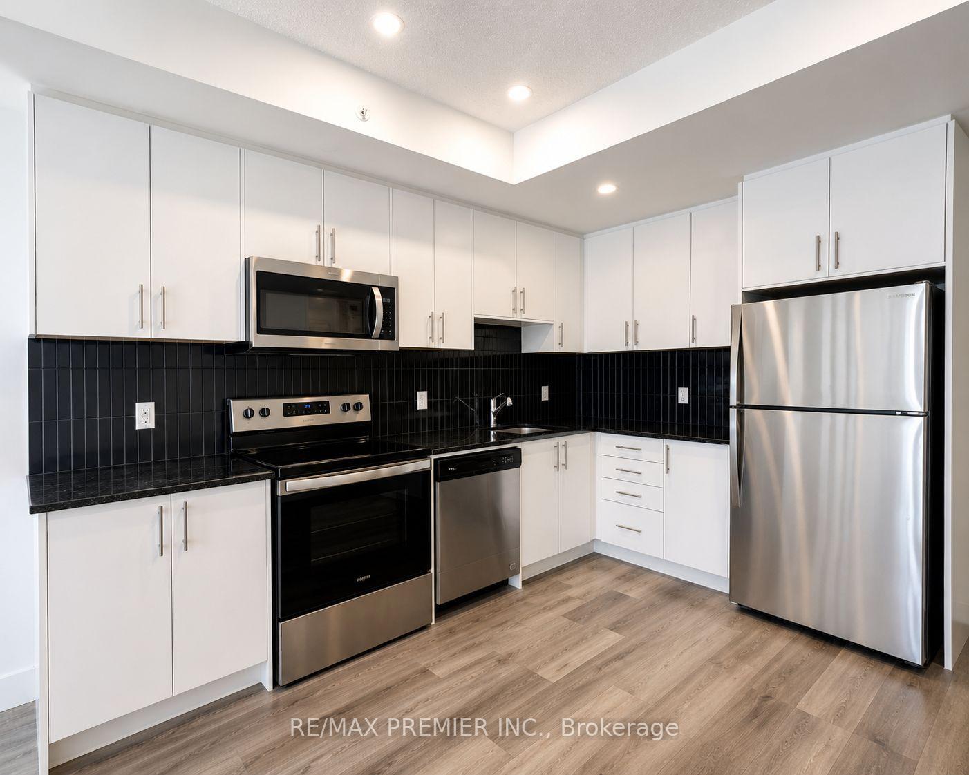 Photo 7 of Unit 504, 107 Roger Street, Waterloo, Uptown Waterloo/North Ward — HOMEH