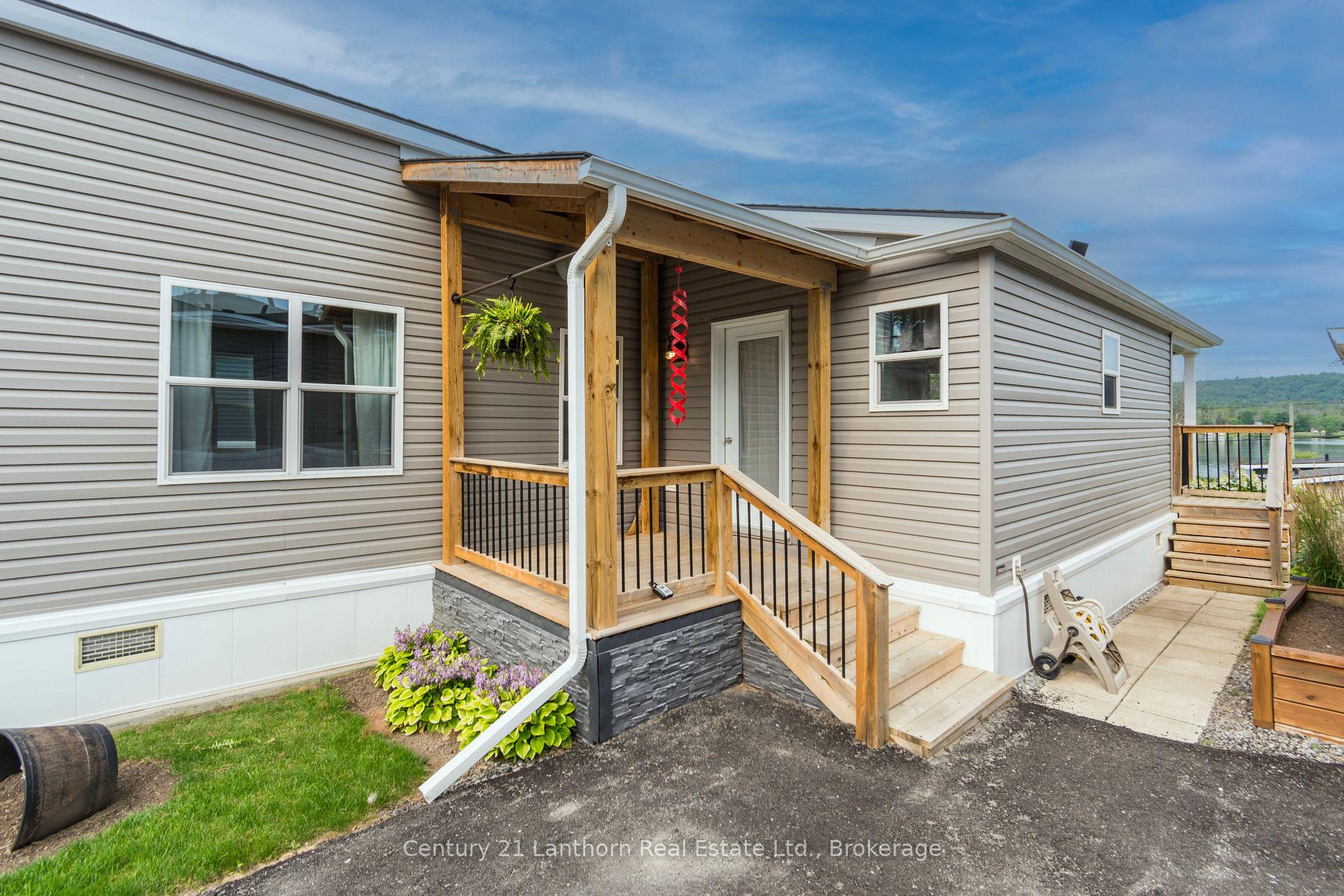 Photo of Unit 18, 484 Frankford Stirling Road