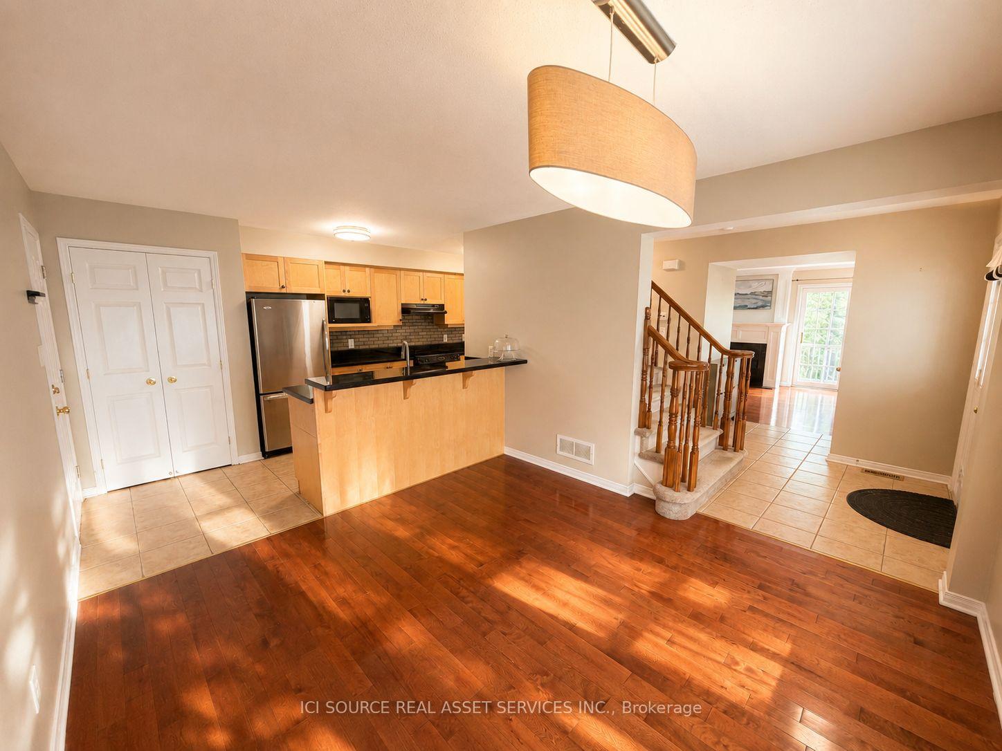 Photo 7 of 358 Wisteria Crescent, Ottawa, Hunt Club — HOMEH