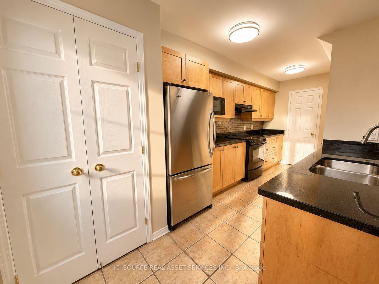 Photo 9 of 358 Wisteria Crescent, Ottawa, Hunt Club — HOMEH
