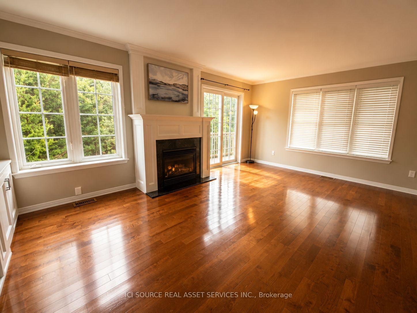 Photo 12 of 358 Wisteria Crescent, Ottawa, Hunt Club — HOMEH