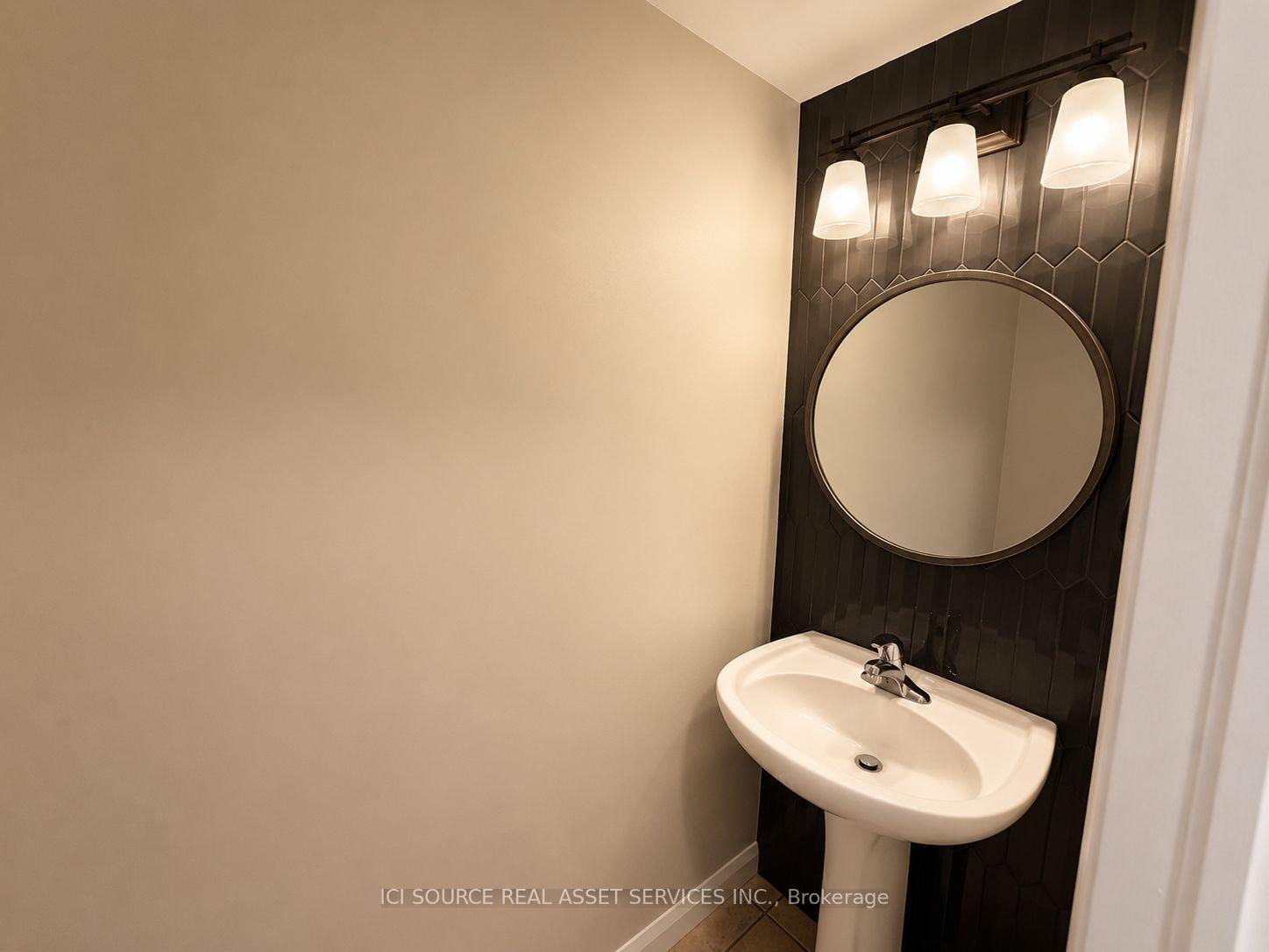 Photo 13 of 358 Wisteria Crescent, Ottawa, Hunt Club — HOMEH