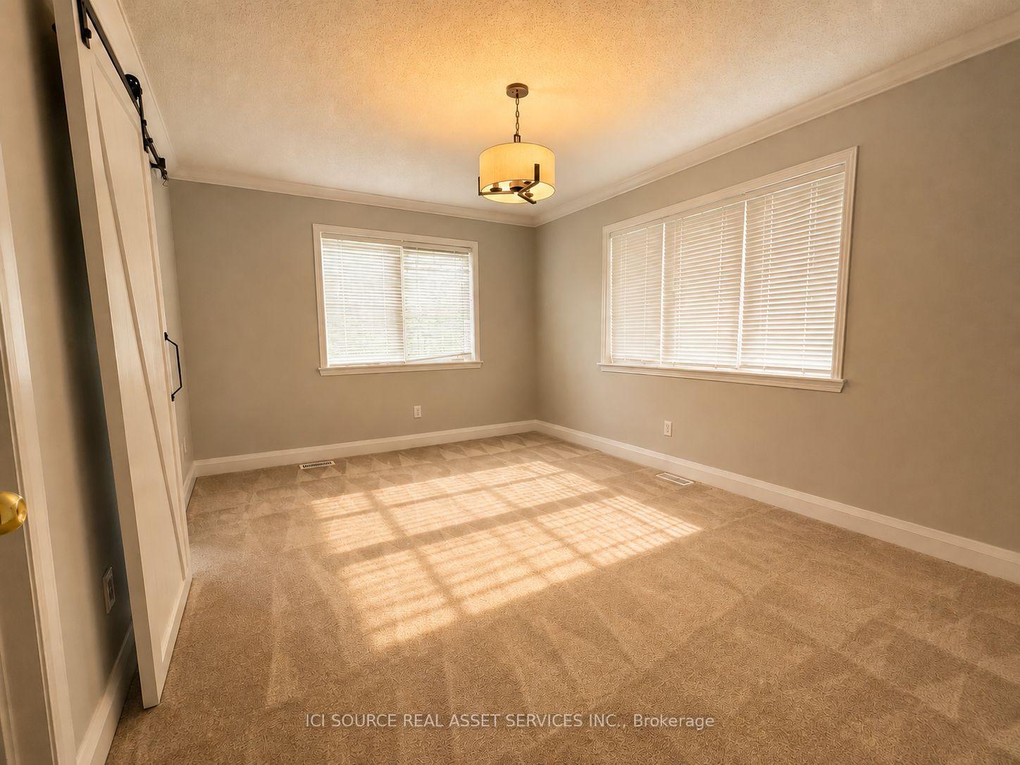 Photo 16 of 358 Wisteria Crescent, Ottawa, Hunt Club — HOMEH