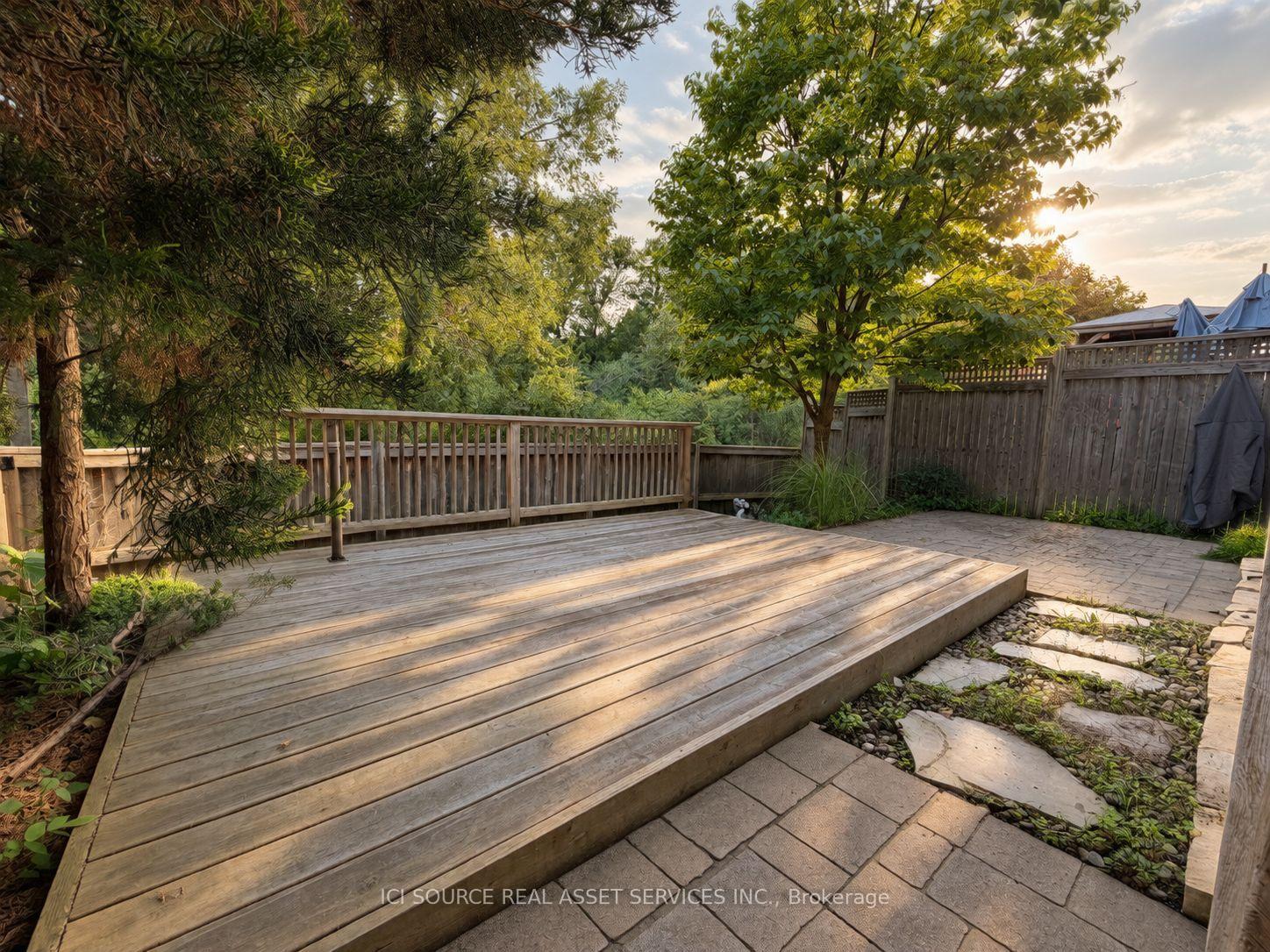 Photo 29 of 358 Wisteria Crescent, Ottawa, Hunt Club — HOMEH