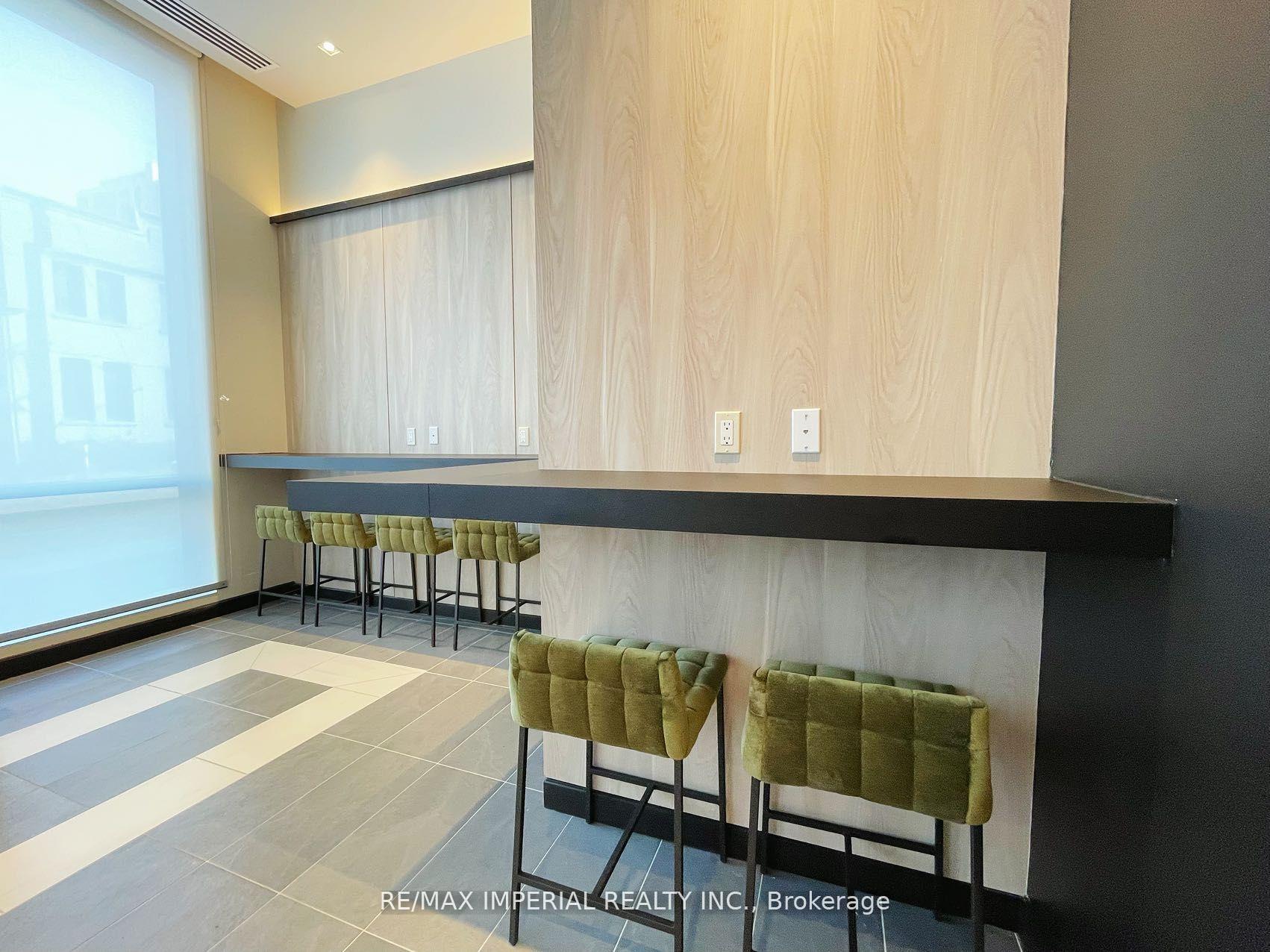 Photo 6 of Unit 1015, 1 Jarvis Street, Hamilton, Beasley — HOMEH