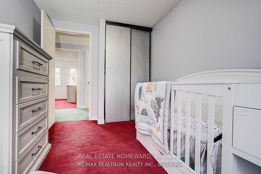 Photo 23 of 51 Steepleview Crescent, Richmond Hill, North Richvale — HOMEH